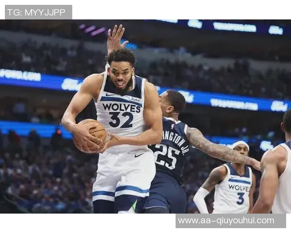 芬奇谈华子康利缺阵影响进攻强调持球决策选择是今日关键问题 芬奇谈华子康利缺阵影响进攻强调持球决策选择是今日关键问题