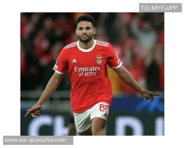 替补表现优异贡萨洛拉莫斯首发失常进球荒持续 替补表现优异贡萨洛拉莫斯首发失常进球荒持续